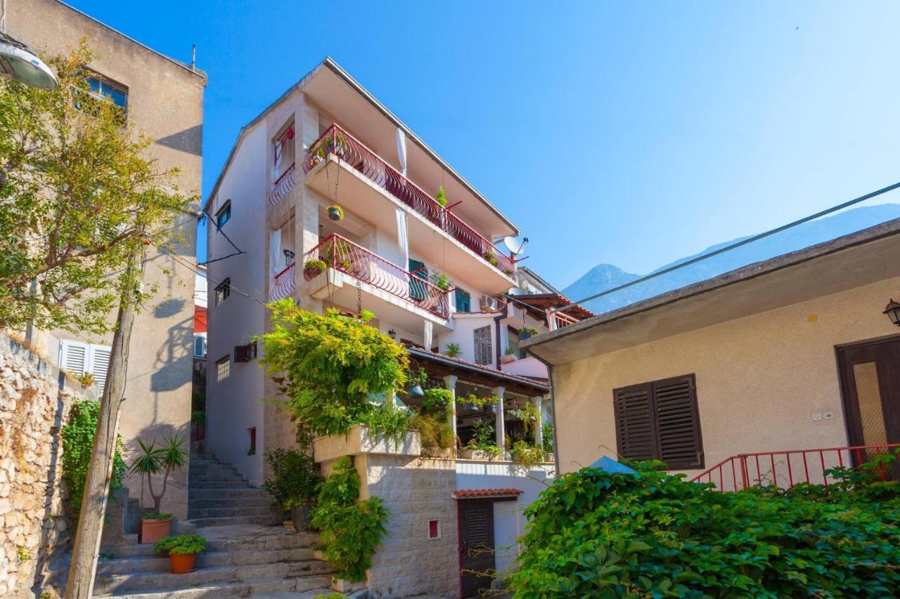 Studio Makarska 11063B Luaran gambar
