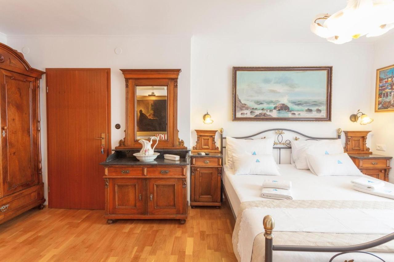 Studio Makarska 11063B Luaran gambar