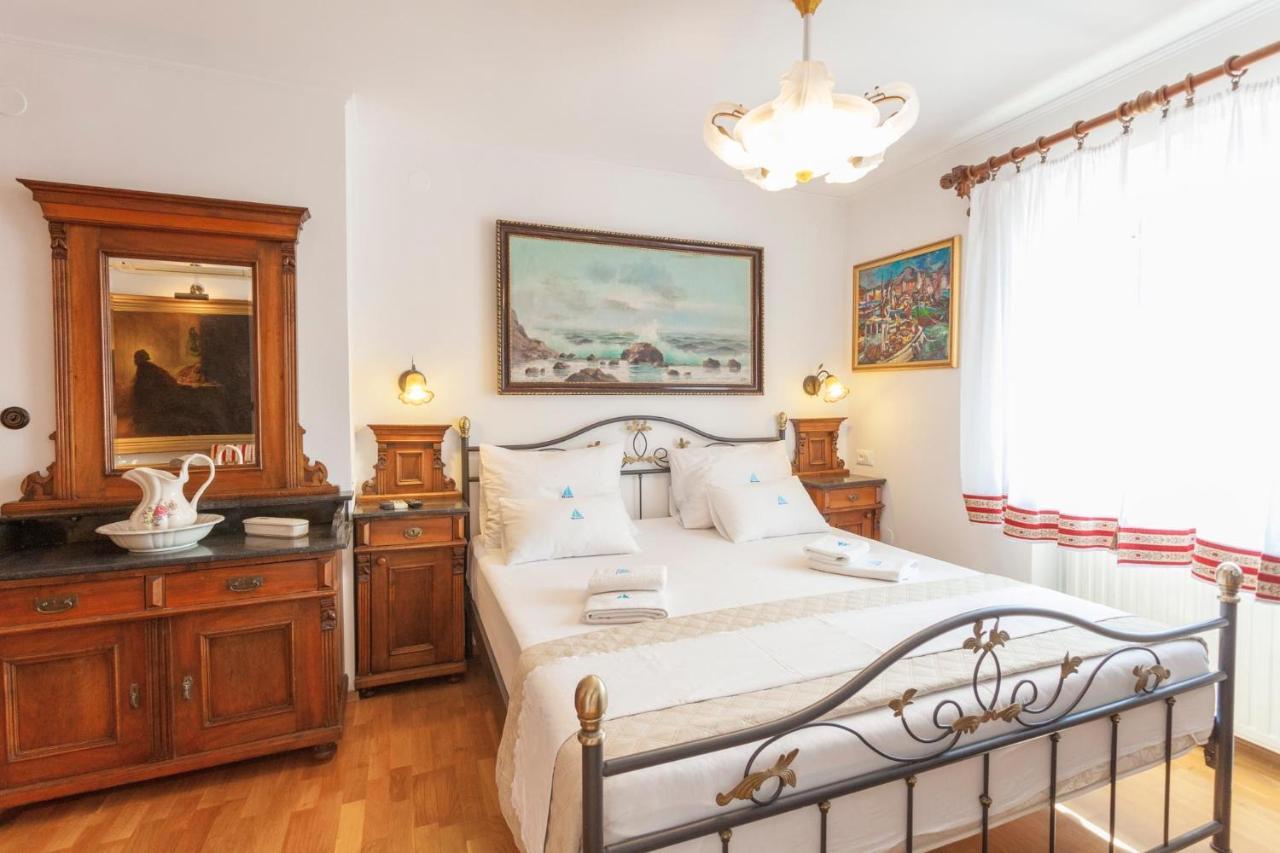 Studio Makarska 11063B Luaran gambar